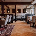 Hotel Schmidtburger Hof - Landhotel, Restaurant & Sauna Weiler bei Monzingen