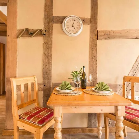 Schmidtburger Hof Hotel *
