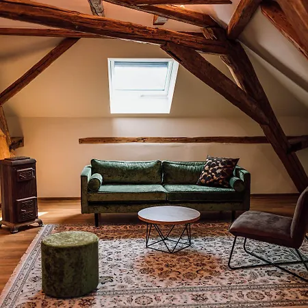 Schmidtburger Hof Szálloda